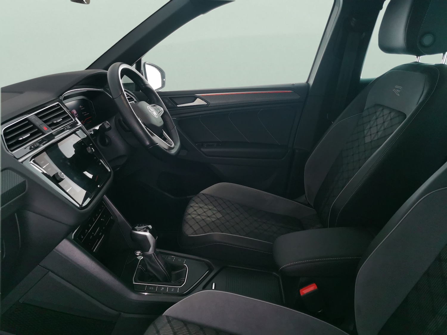 Used Volkswagen Tiguan 2023 for sale - 77746462: Photo 4