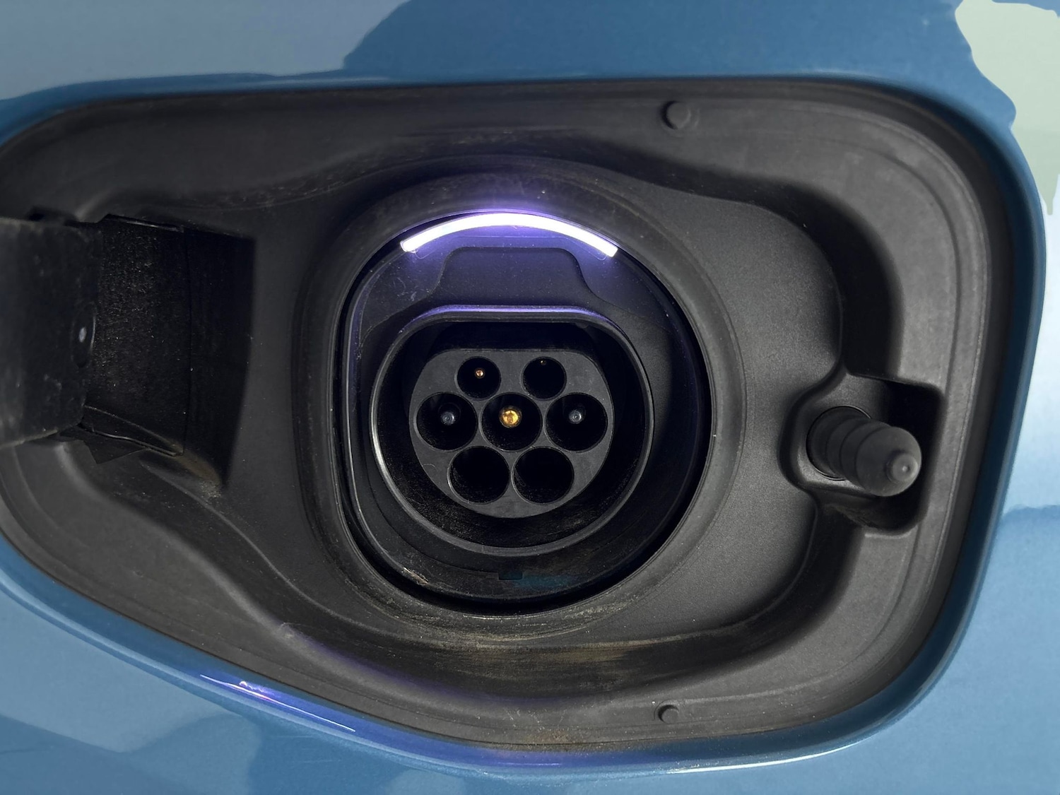 Used Volvo XC40 2022 for sale - 76518383: Photo 39