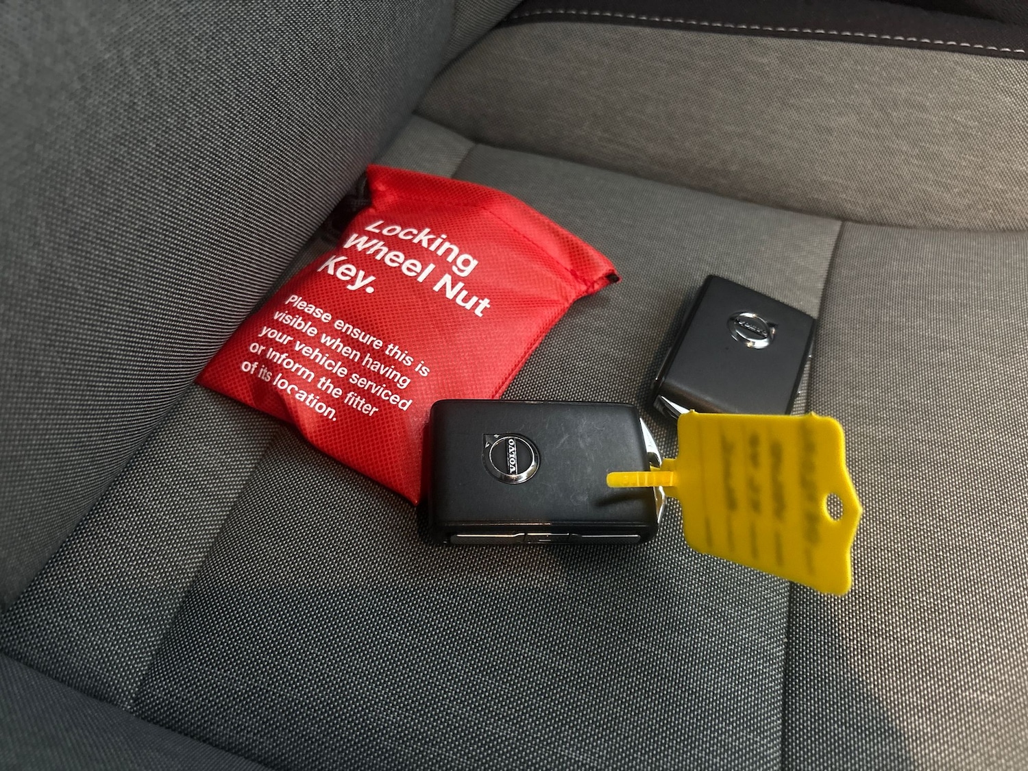 Used Volvo XC40 2022 for sale - 76518383: Photo 41