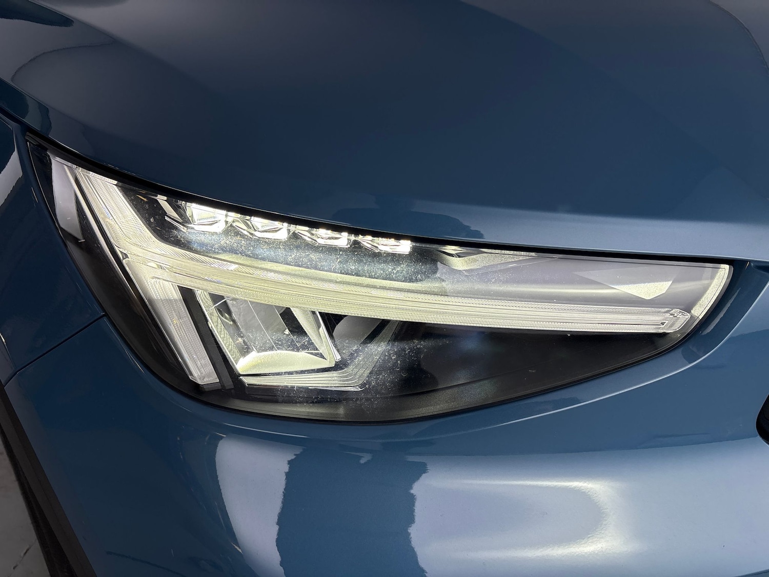 Used Volvo XC40 2022 for sale - 76518383: Photo 6