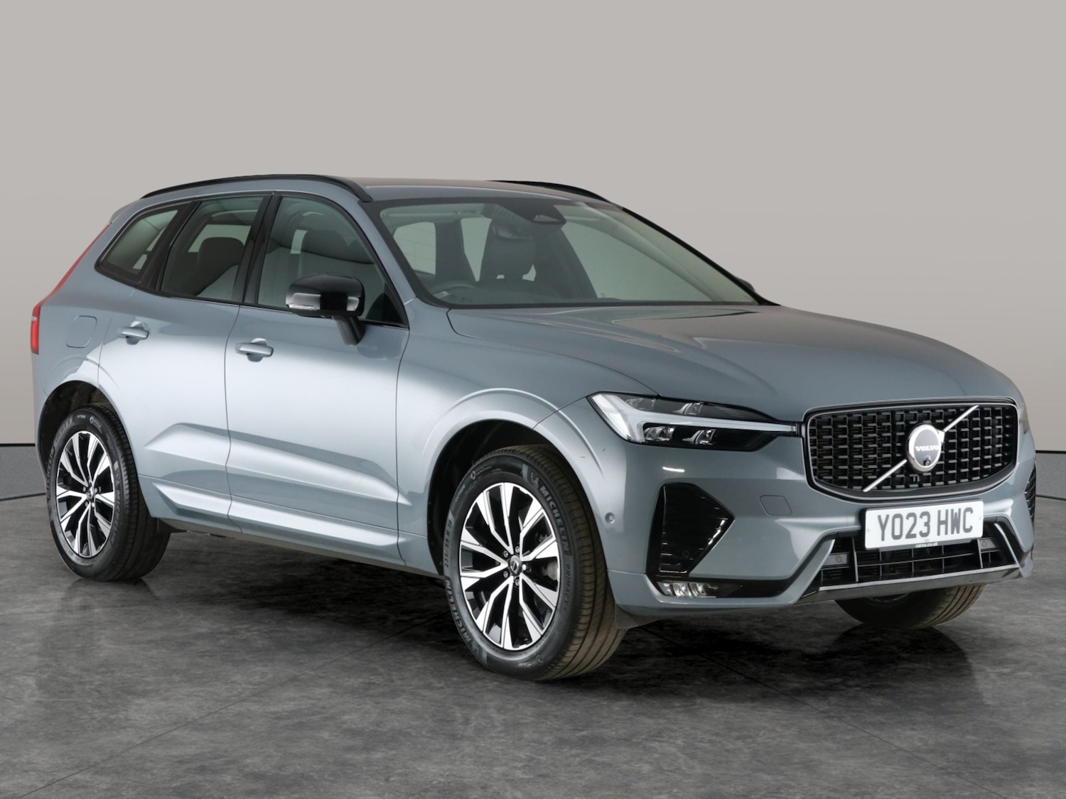 Used Volvo XC60 2023 for sale - 77036558: Photo 10