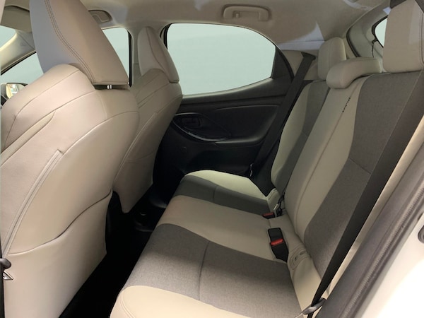 Used Toyota Yaris 2022 for sale - 76222252: Photo 34