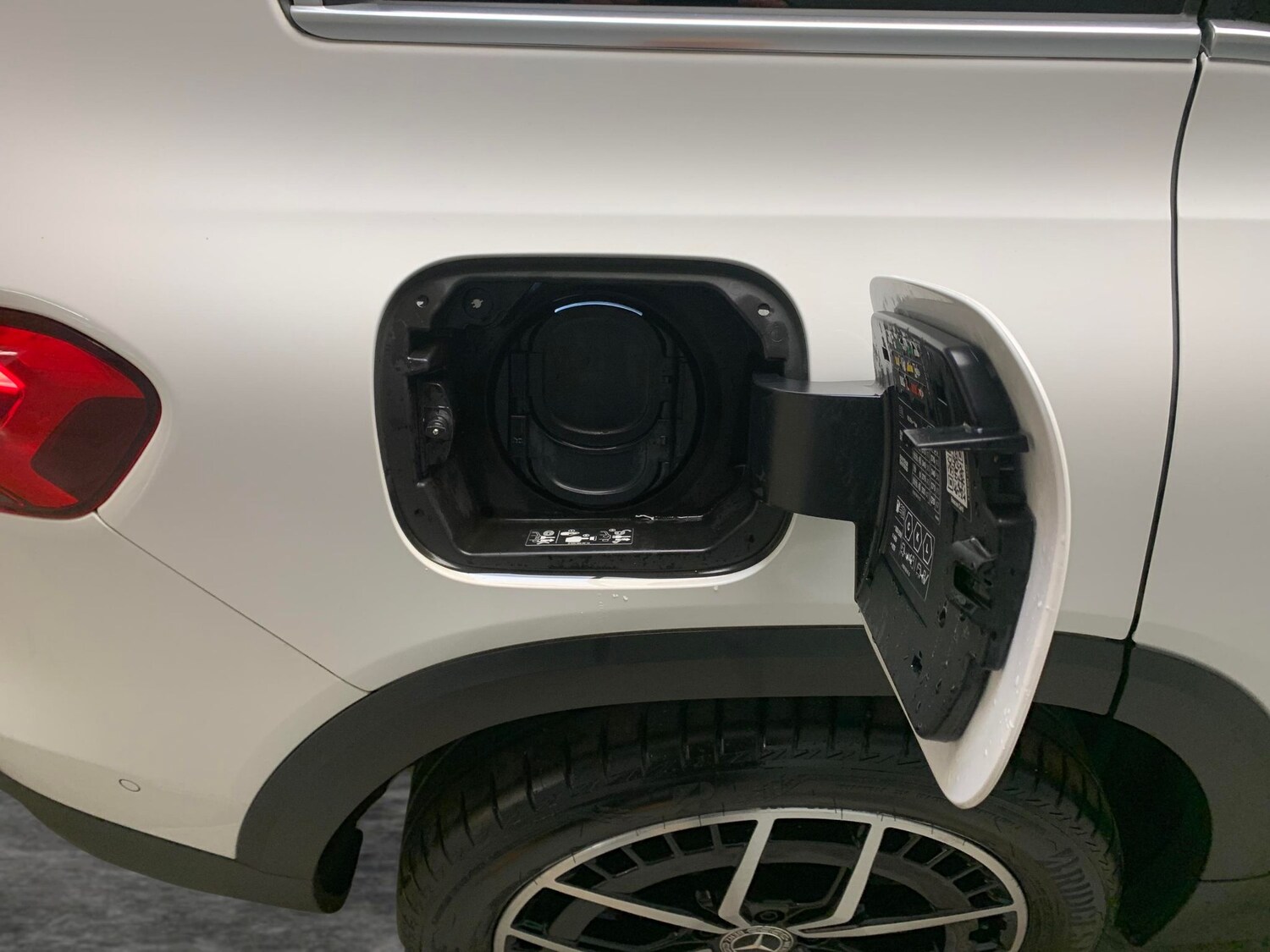 Used Mercedes-Benz EQB 2023 for sale - 77829748: Photo 31