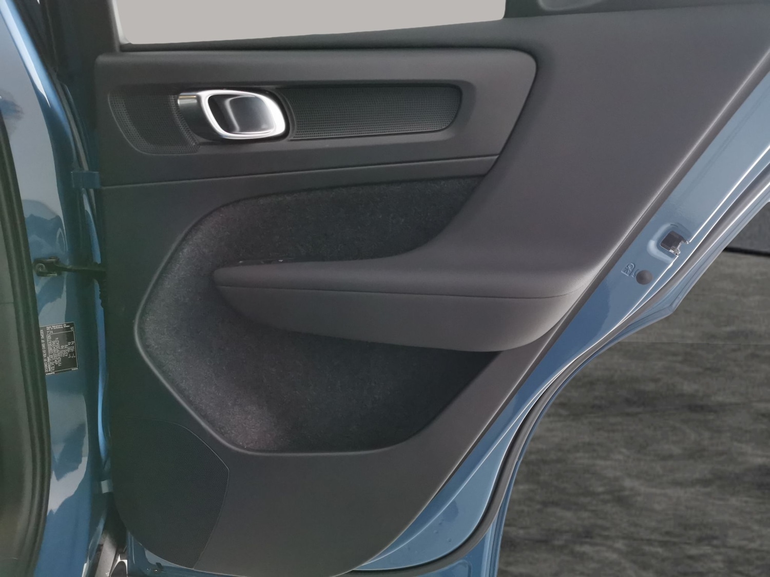 Used Volvo XC40 2023 for sale - 77221560: Photo 29