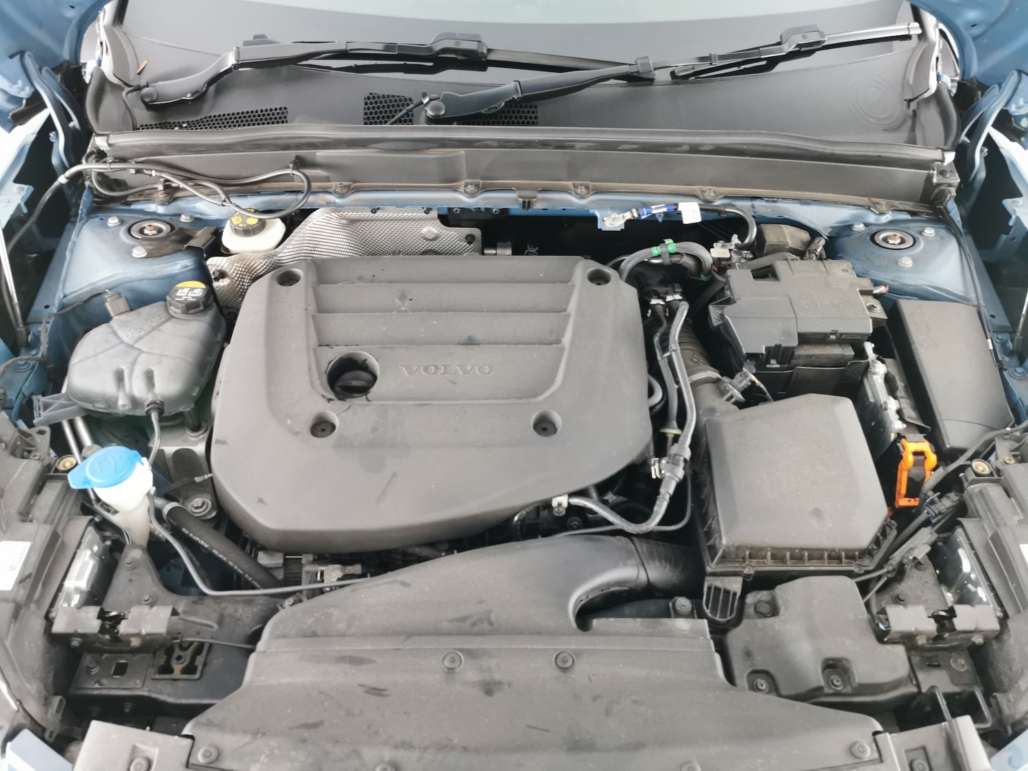 Used Volvo XC40 2023 for sale - 77221560: Photo 32