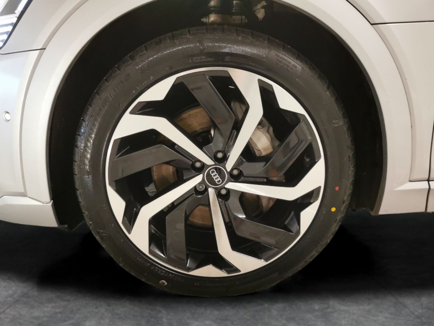 Used Audi e-tron 2022 for sale - 77894160: Photo 25