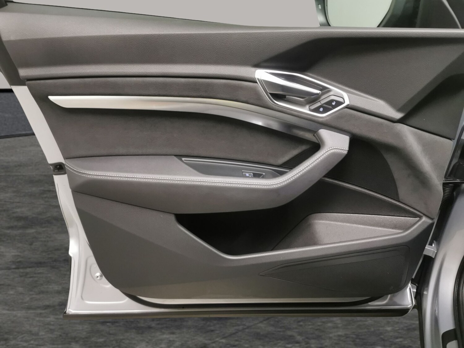 Used Audi e-tron 2022 for sale - 77894160: Photo 29