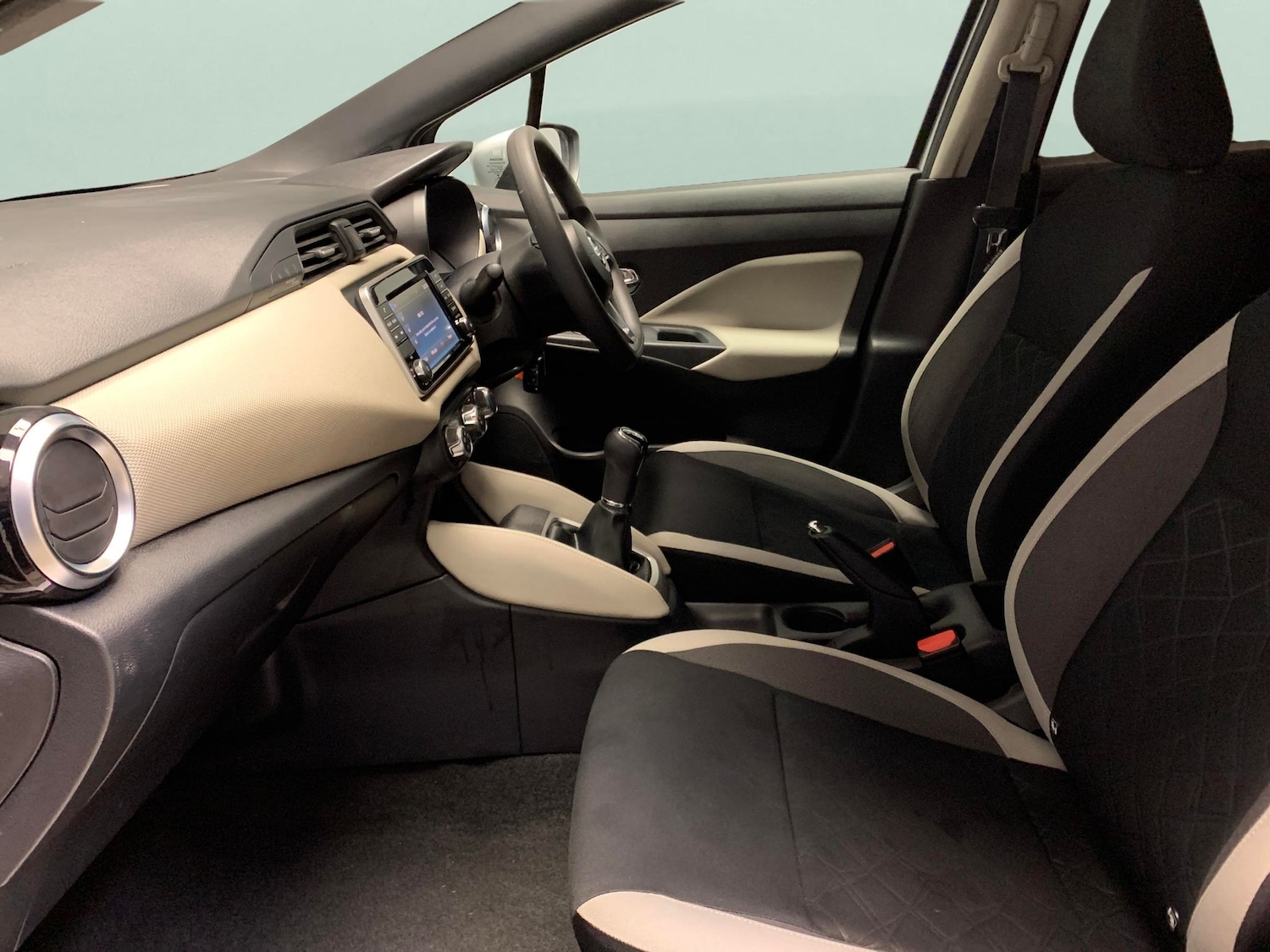 Used Nissan Micra 2018 for sale - 76954725: Photo 4