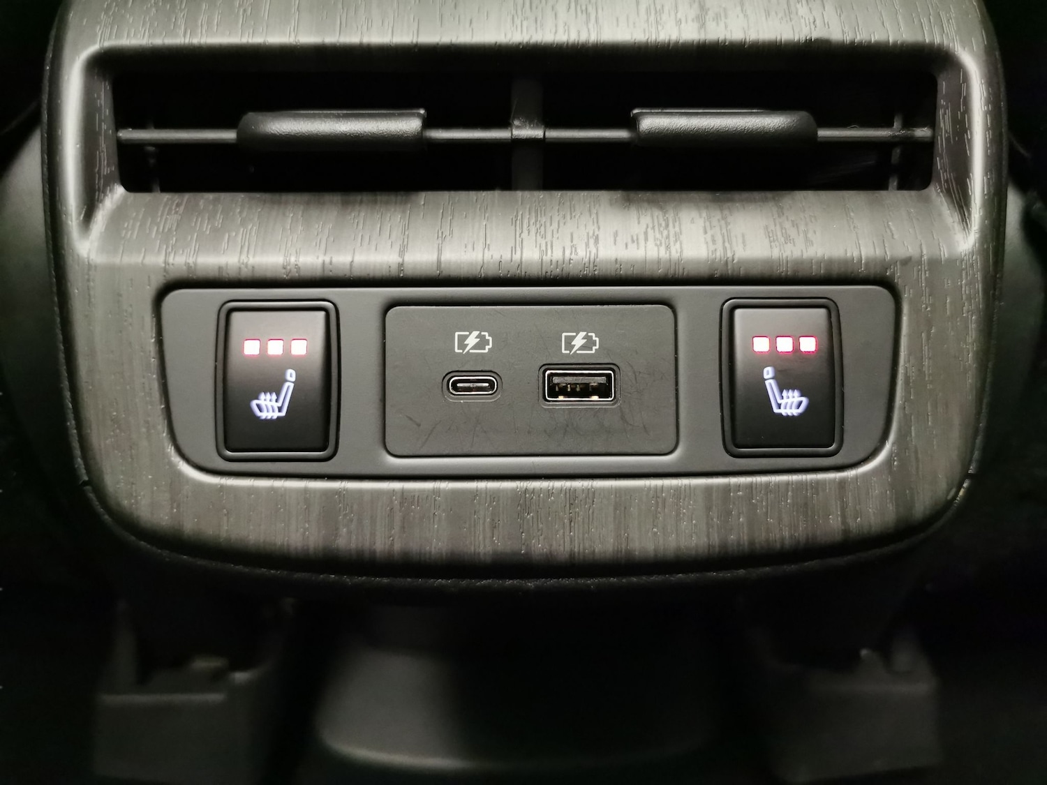 Used Nissan ARIYA 2024 for sale - 77650848: Photo 17