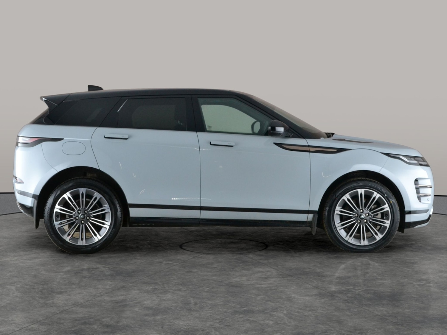 Used Land Rover Range Rover Evoque 2023 for sale - 77418153: Photo 11