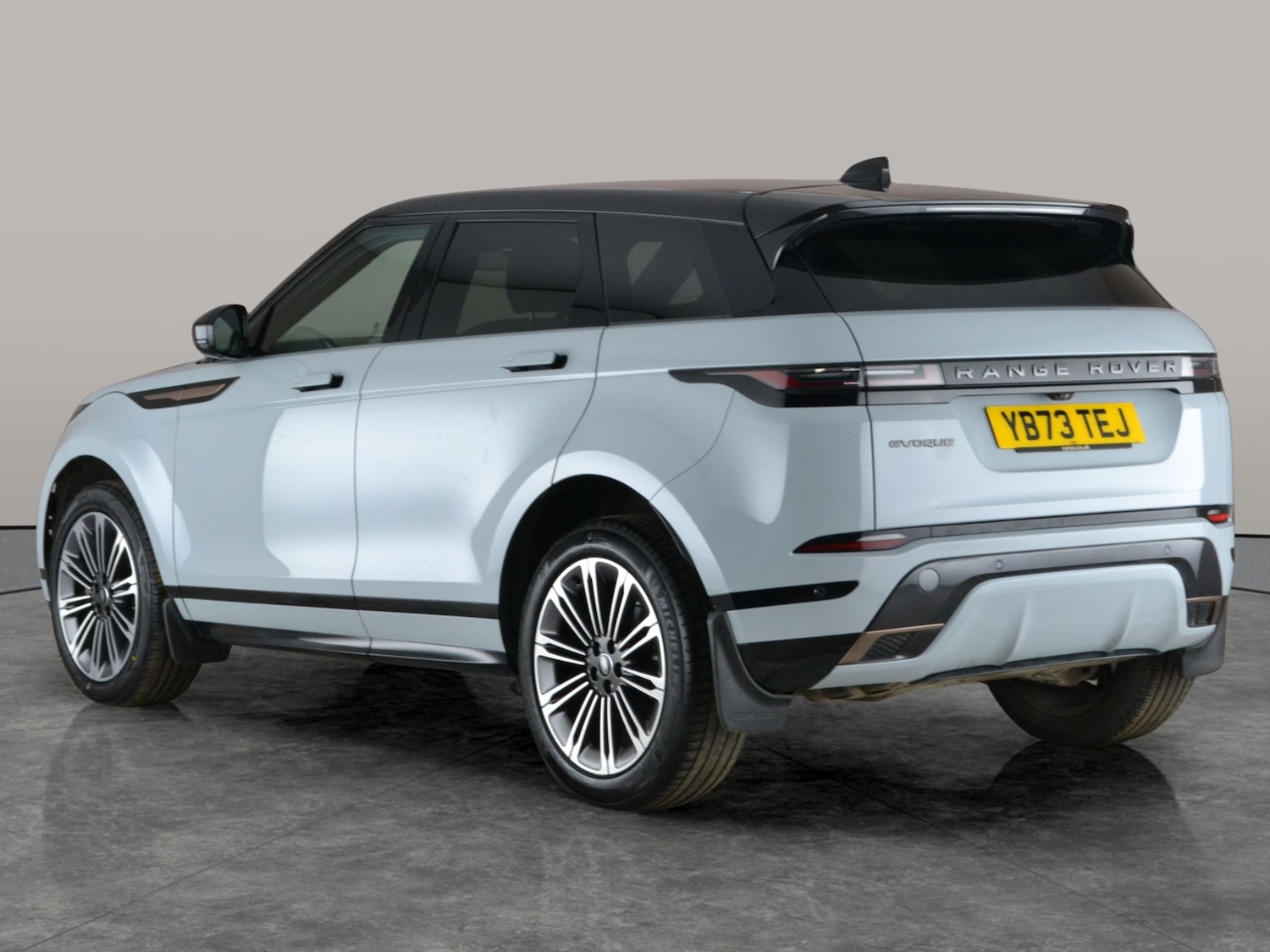 Used Land Rover Range Rover Evoque 2023 for sale - 77418153: Photo 14