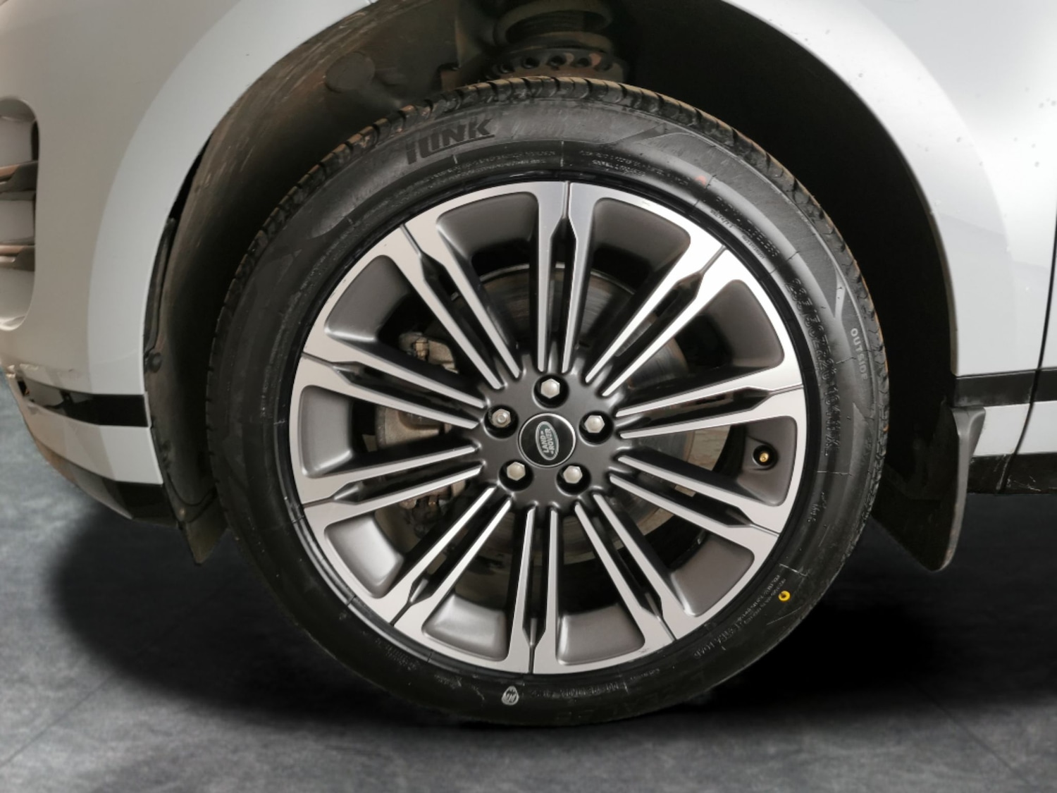 Used Land Rover Range Rover Evoque 2023 for sale - 77418153: Photo 30