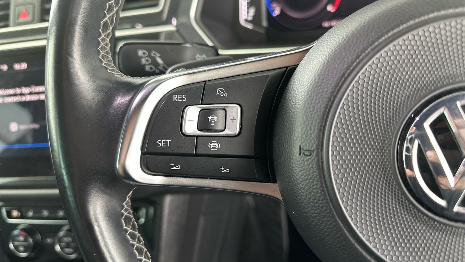 Used Volkswagen Tiguan 2020 for sale - 77707816: Photo 26