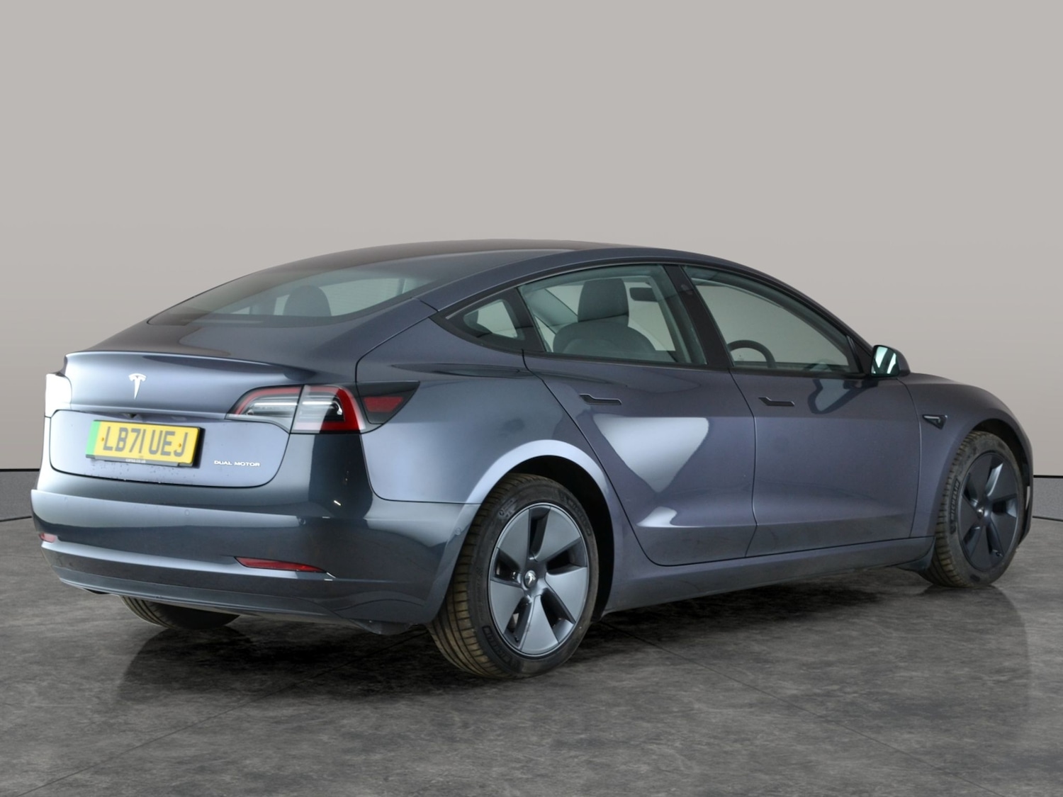 Used Tesla Model 3 2021 for sale - 77178654: Photo 11