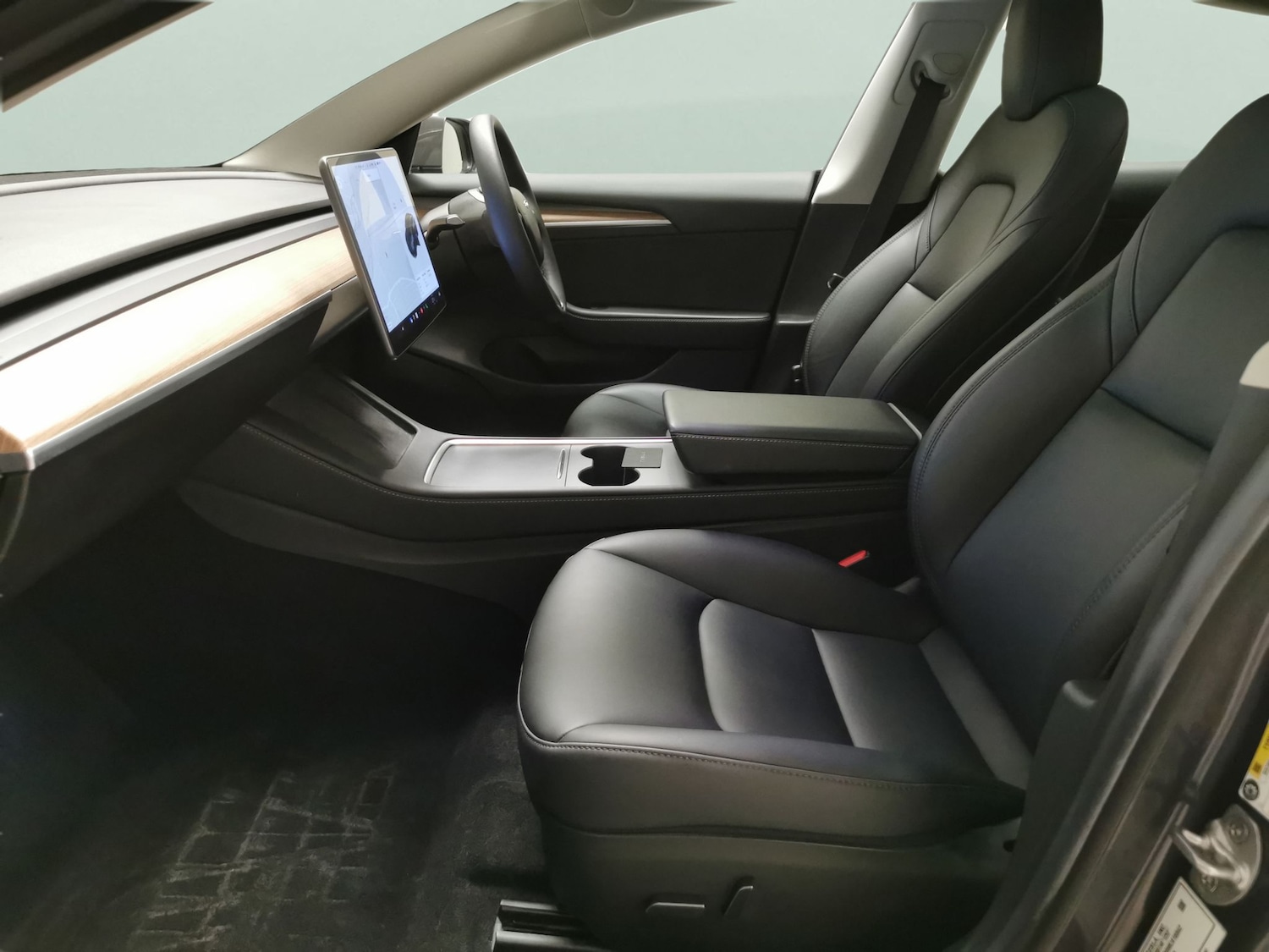 Used Tesla Model 3 2021 for sale - 77178654: Photo 4