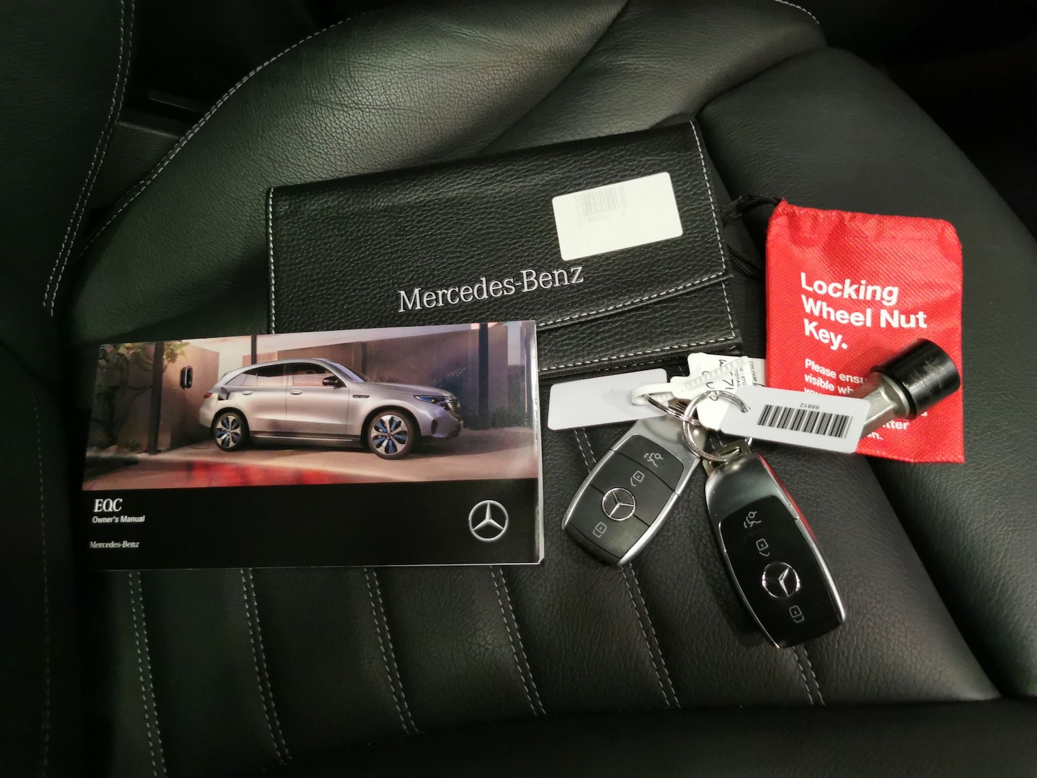 Used Mercedes-Benz EQC 2021 for sale - 76382902: Photo 41