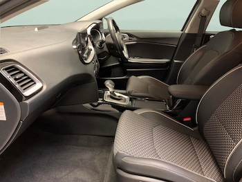 Used Kia XCeed undefined for sale - 77418023: Photo