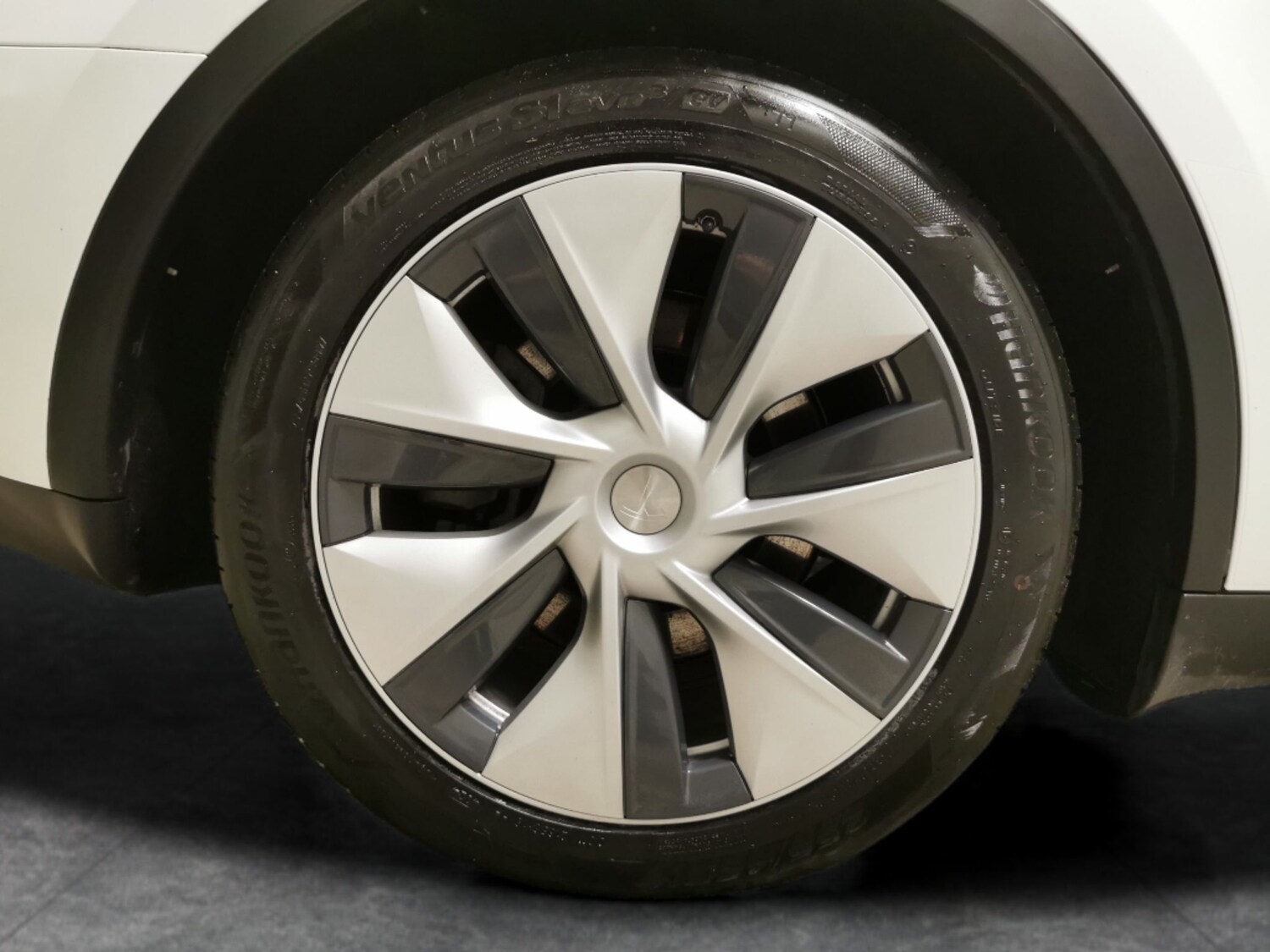 Used Tesla Model Y for sale - 78139957: Photo 25