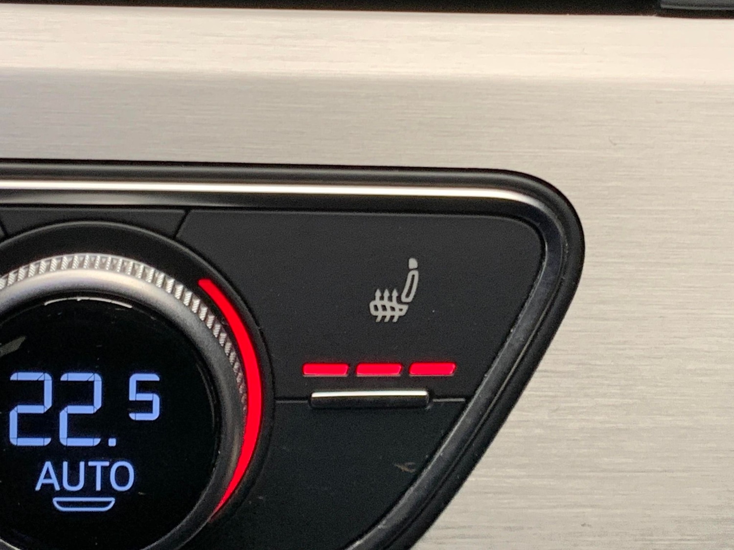 Used Audi A4 2018 for sale - 77018628: Photo 19