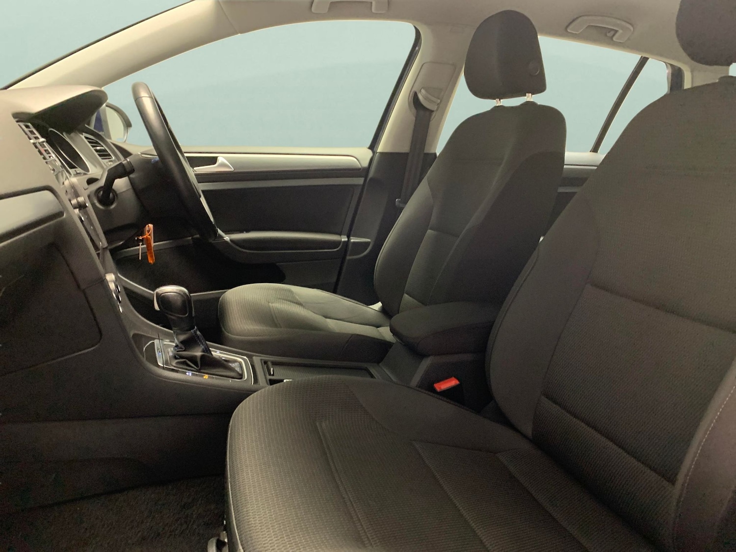 Used Volkswagen Golf for sale - 77543145: Photo 4