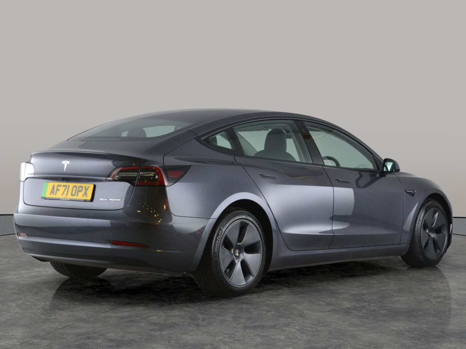 Used Tesla Model 3 2021 for sale - 76413097: Photo 17