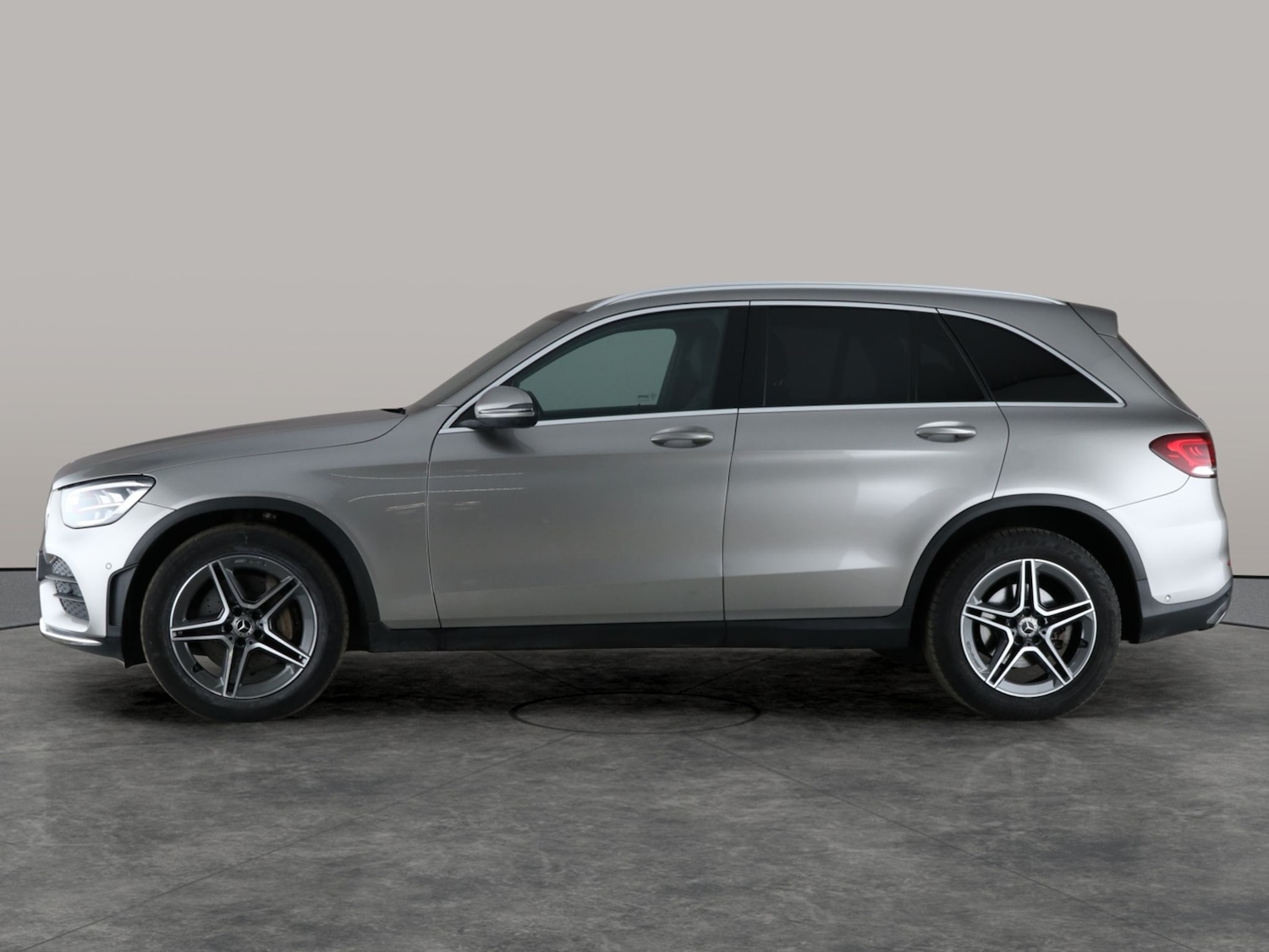 Used Mercedes-Benz GLC 2020 for sale - 77170885: Photo 13