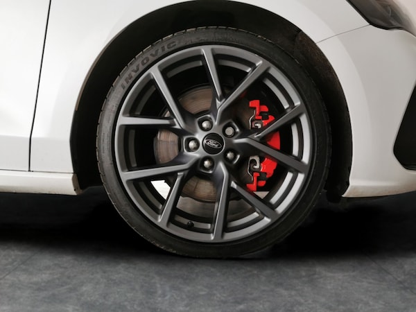 Used Ford Focus 2023 for sale - 76184829: Photo 32