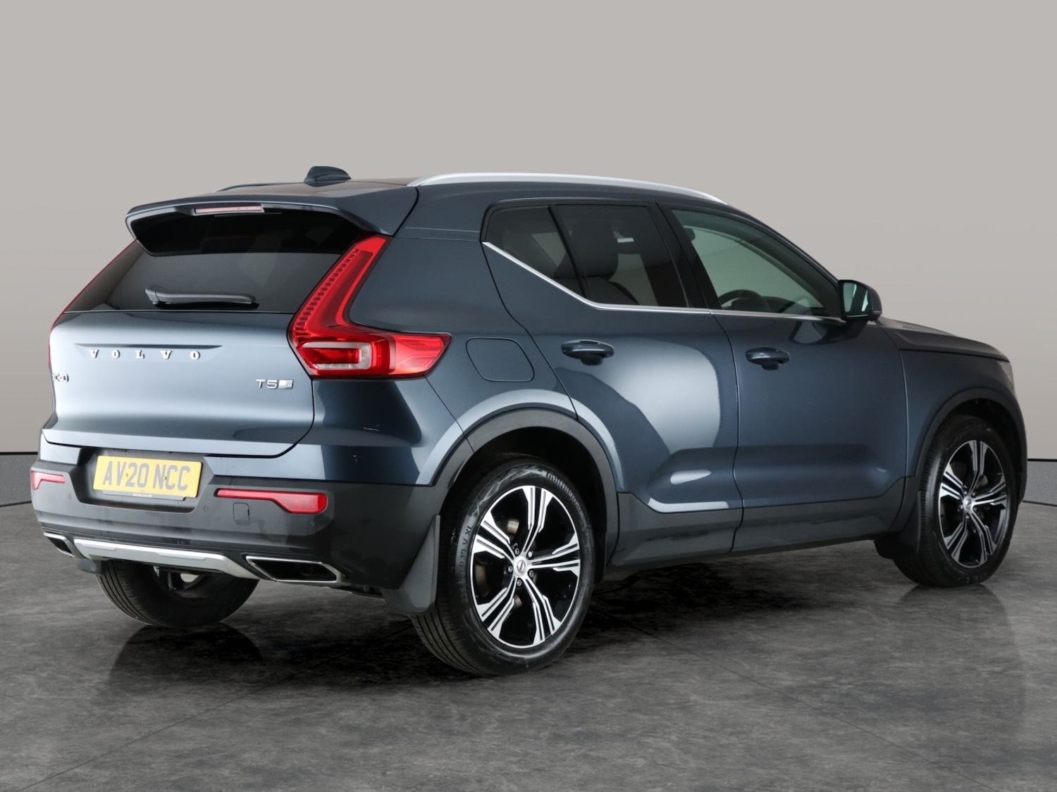 Used Volvo XC40 2020 for sale - 76980465: Photo 9