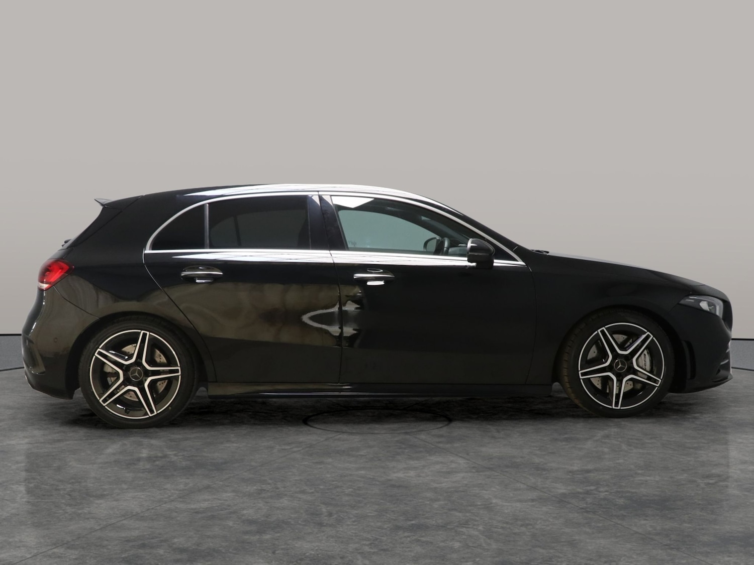 Used Mercedes-Benz A-Class 2019 for sale - 76128751: Photo 14