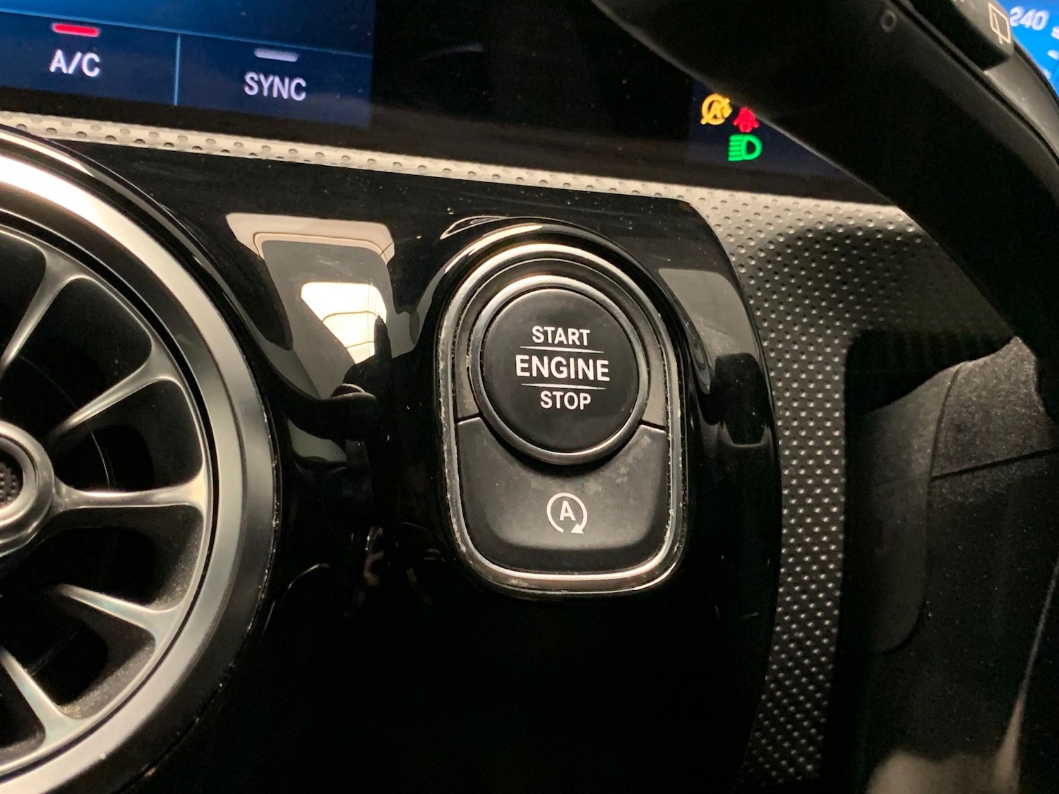 Used Mercedes-Benz A-Class 2019 for sale - 76128751: Photo 28