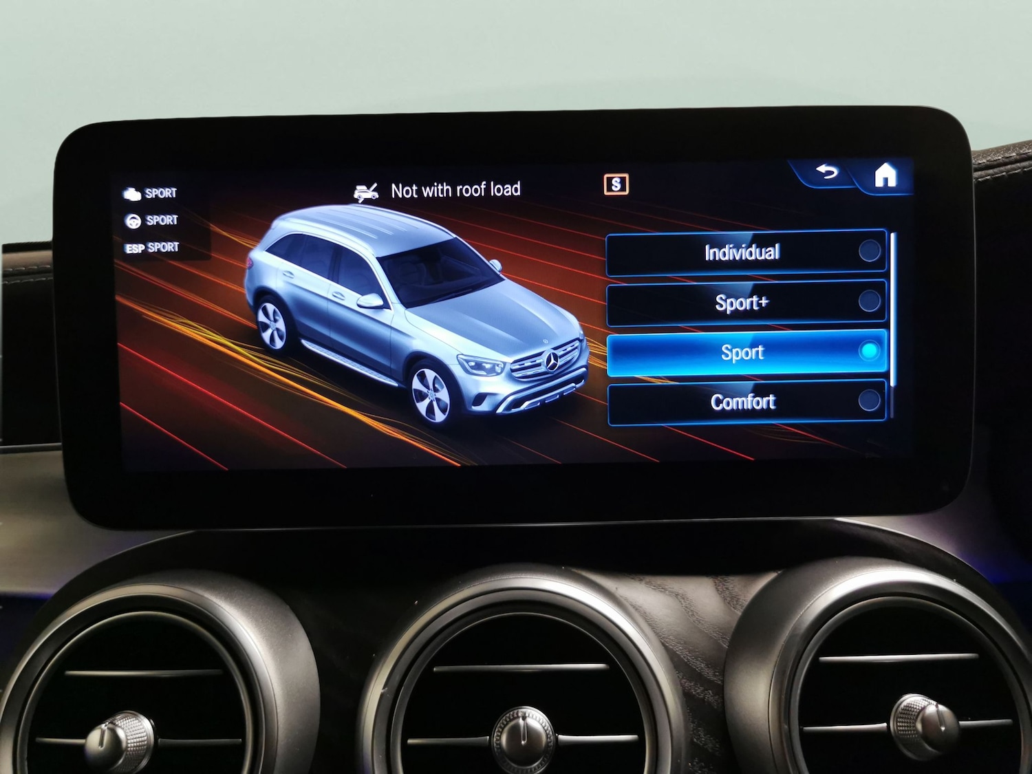 Used Mercedes-Benz GLC 2021 for sale - 77641114: Photo 18