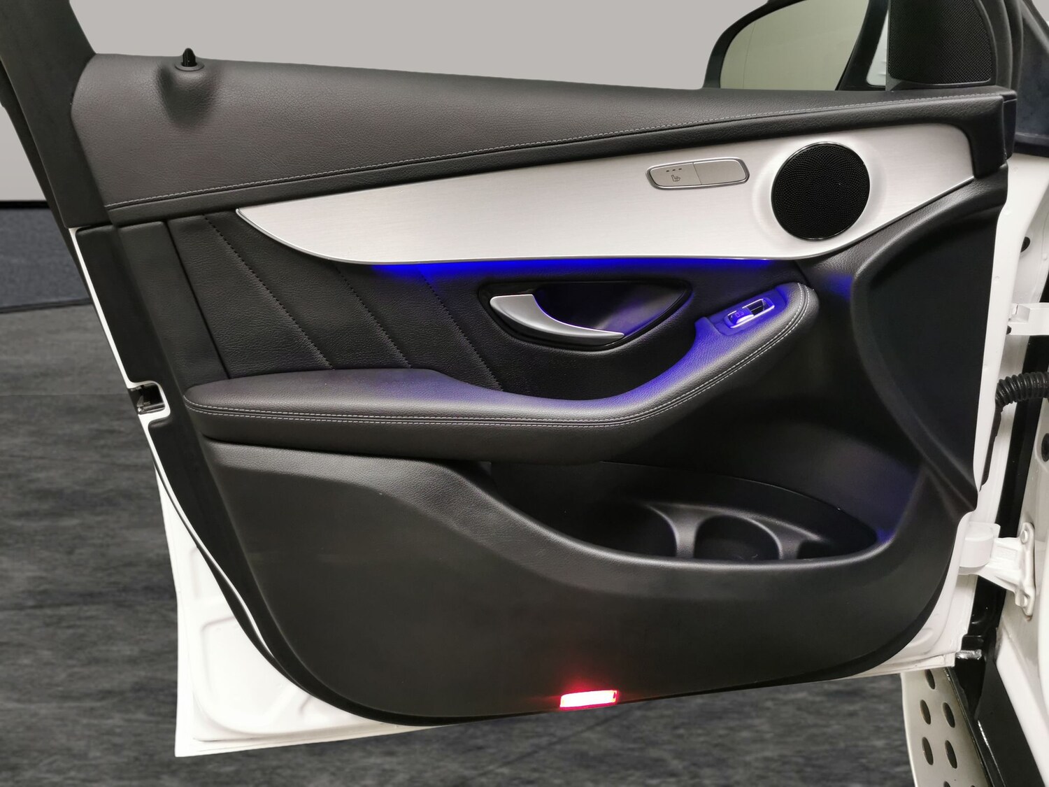 Used Mercedes-Benz GLC 2021 for sale - 77641114: Photo 27