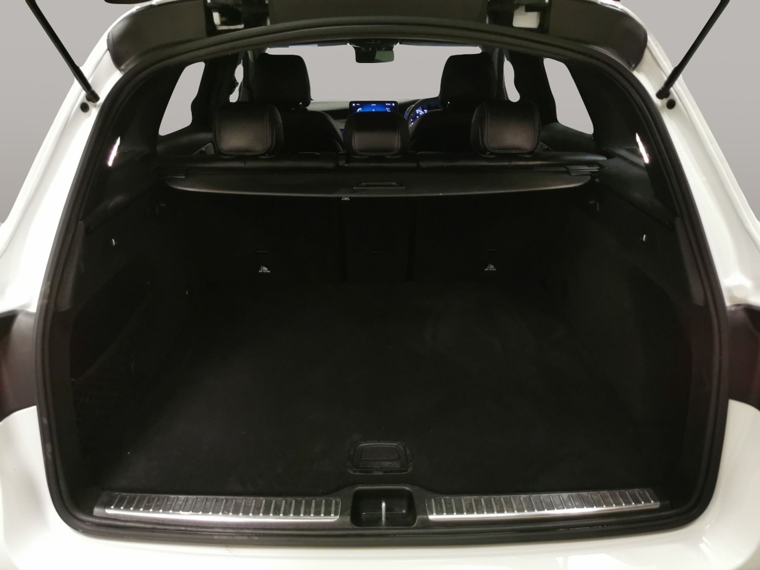 Used Mercedes-Benz GLC 2021 for sale - 77641114: Photo 33