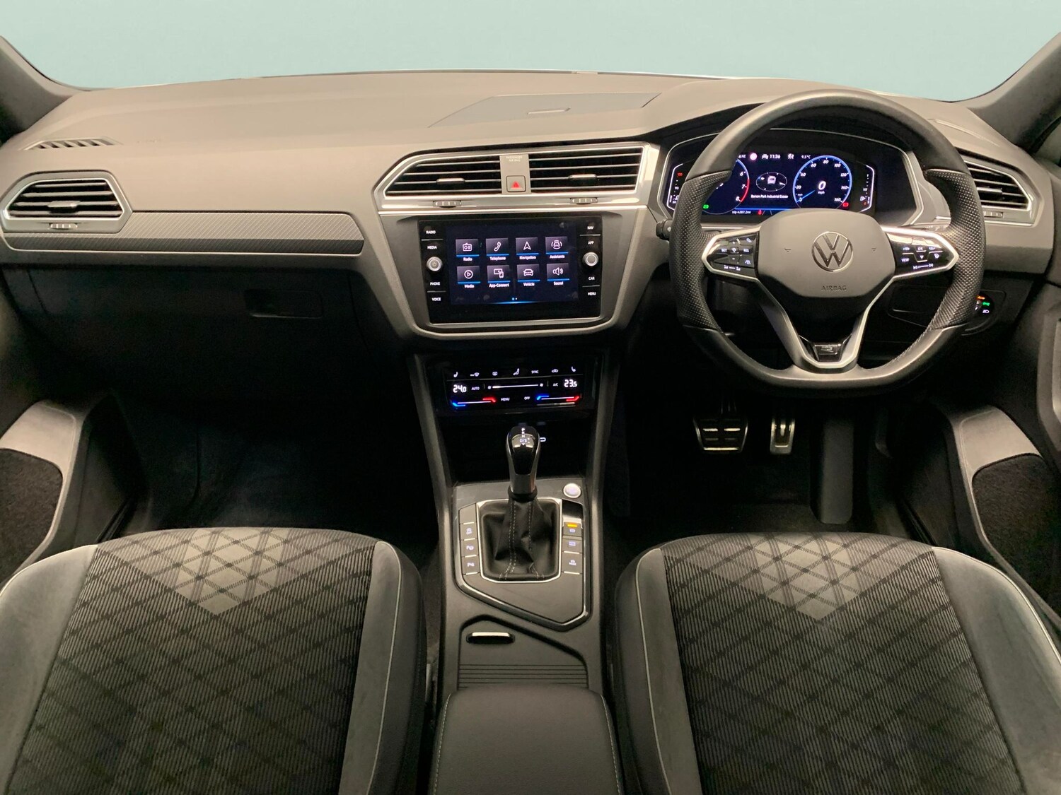 Used Volkswagen Tiguan 2023 for sale - 78178136: Photo 6