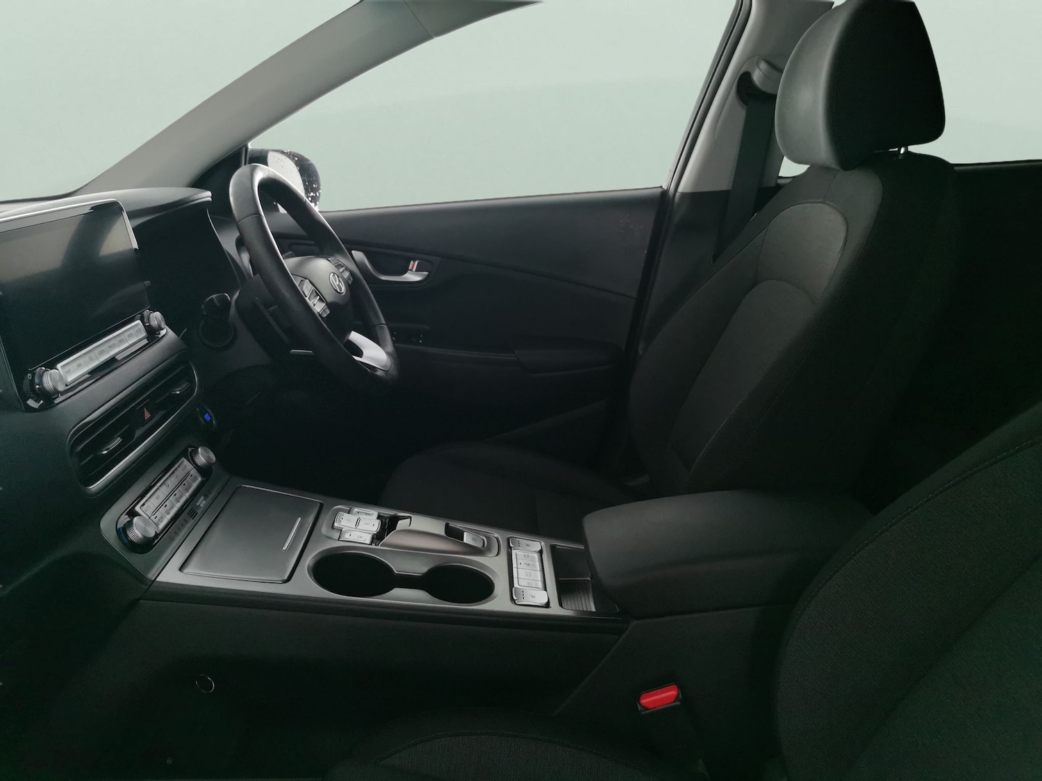 Used Hyundai KONA 2023 for sale - 77443133: Photo 4