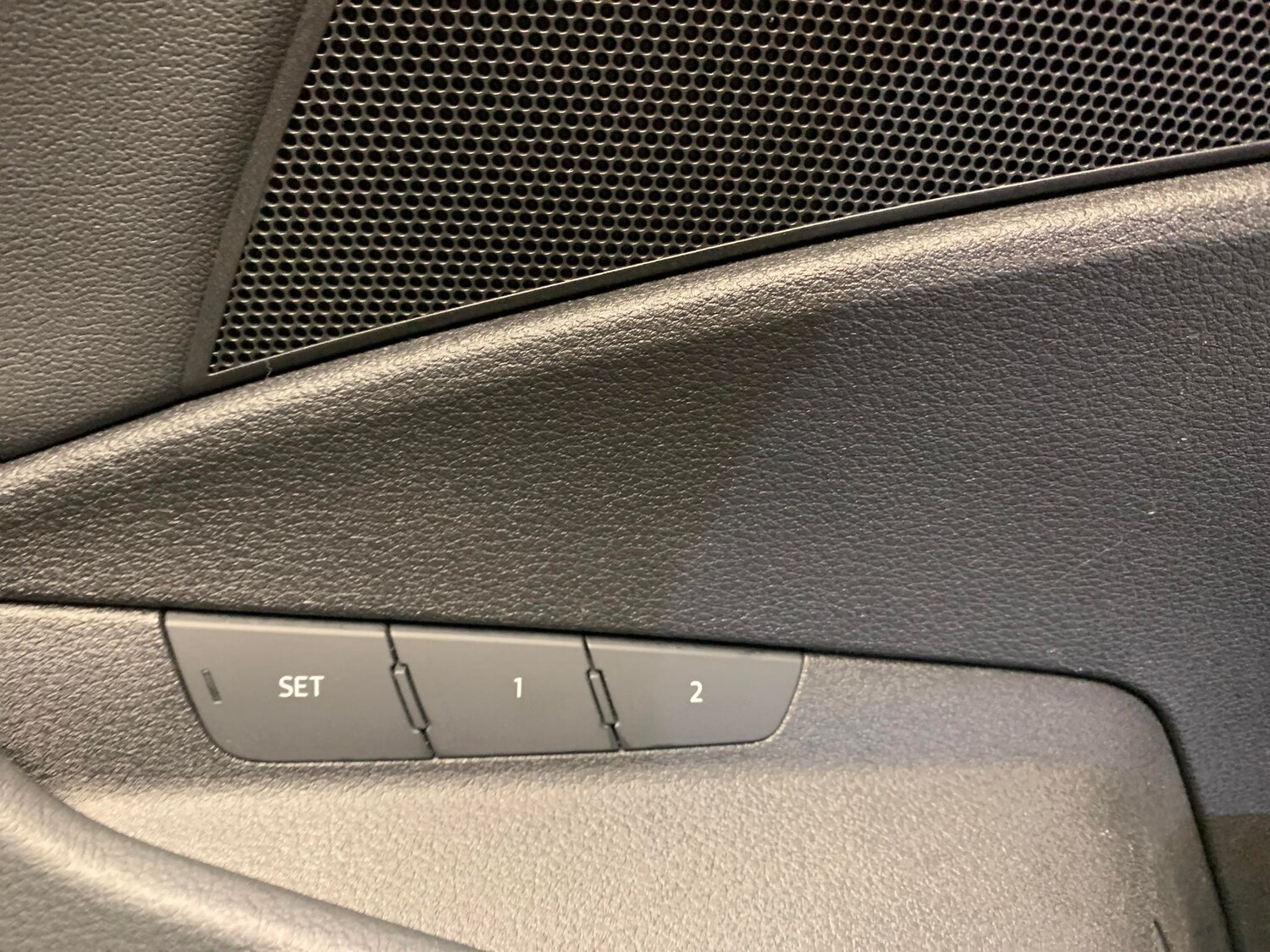 Used Audi e-tron 2020 for sale - 77873017: Photo 14