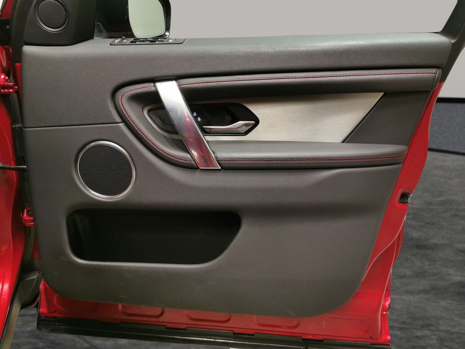 Used Land Rover Discovery Sport 2023 for sale - 78149454: Photo 32