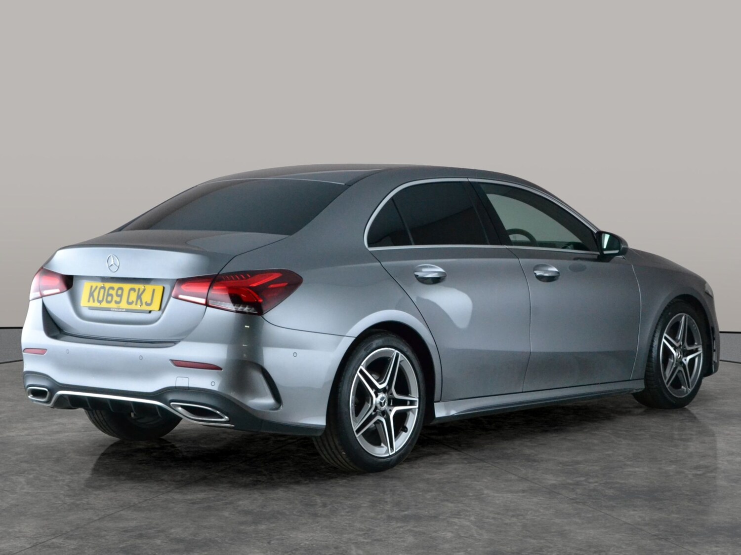 Used Mercedes-Benz A-Class 2020 for sale - 77810575: Photo 11