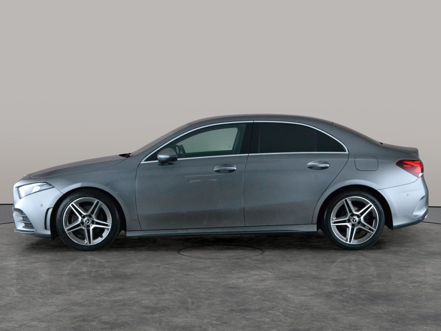 Used Mercedes-Benz A-Class 2020 for sale - 77810575: Photo 14