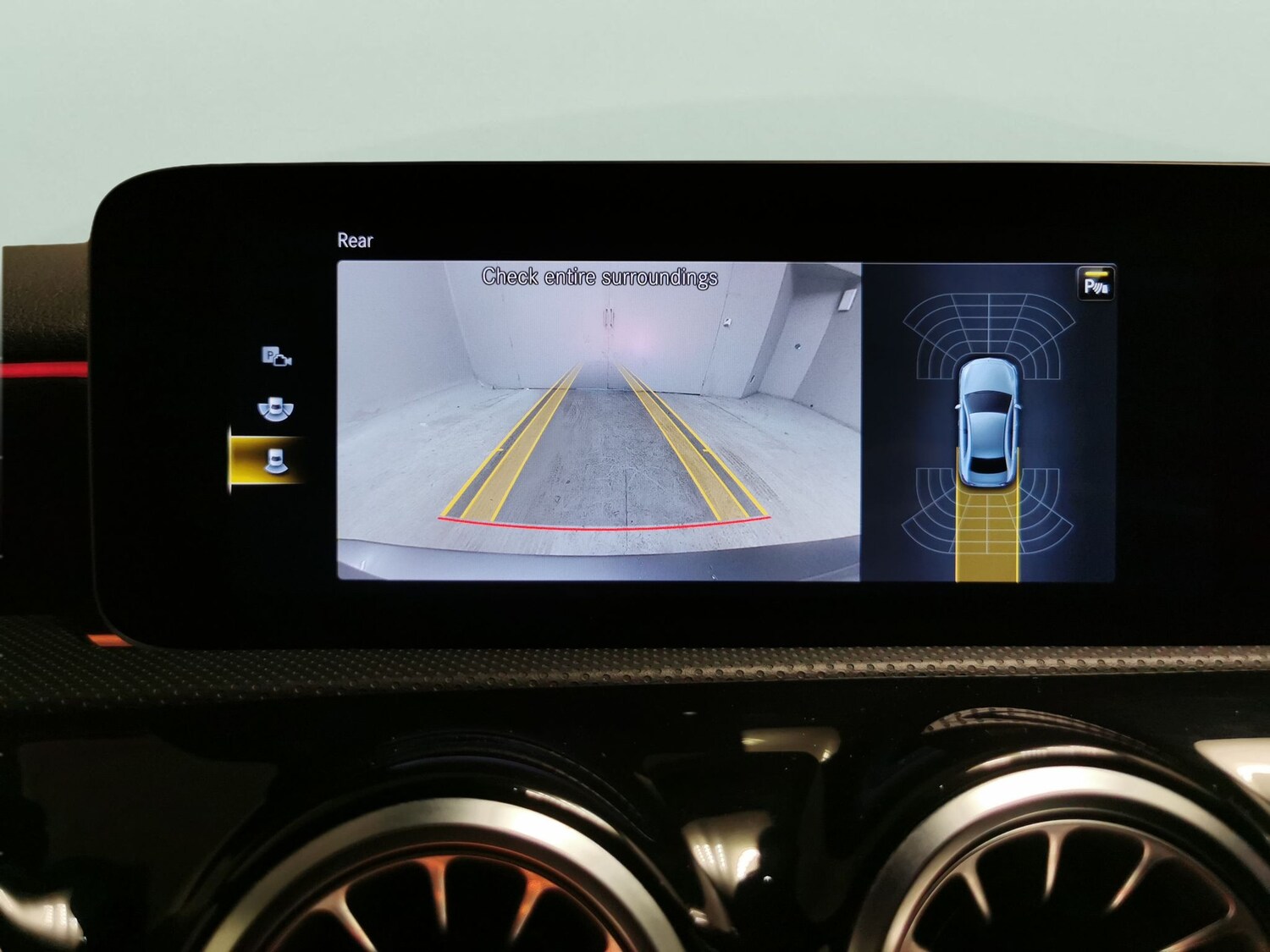 Used Mercedes-Benz A-Class 2020 for sale - 77810575: Photo 5