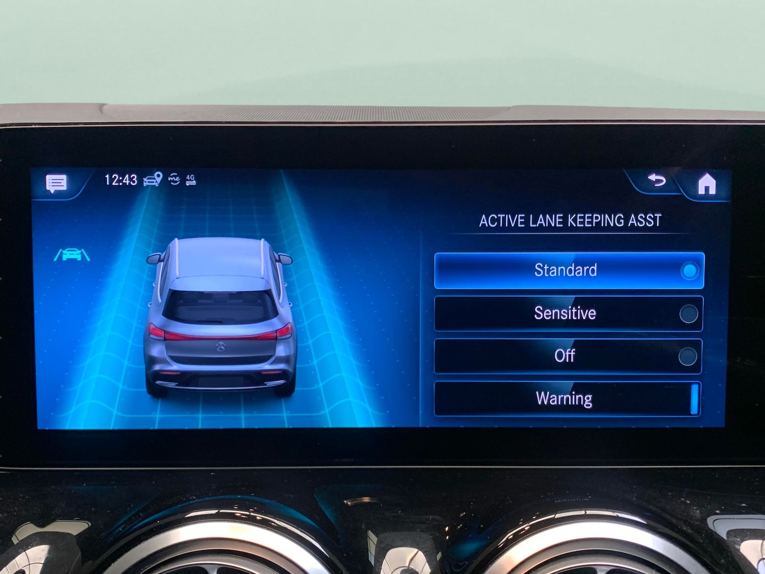 Used Mercedes-Benz EQA 2021 for sale - 77043601: Photo 21