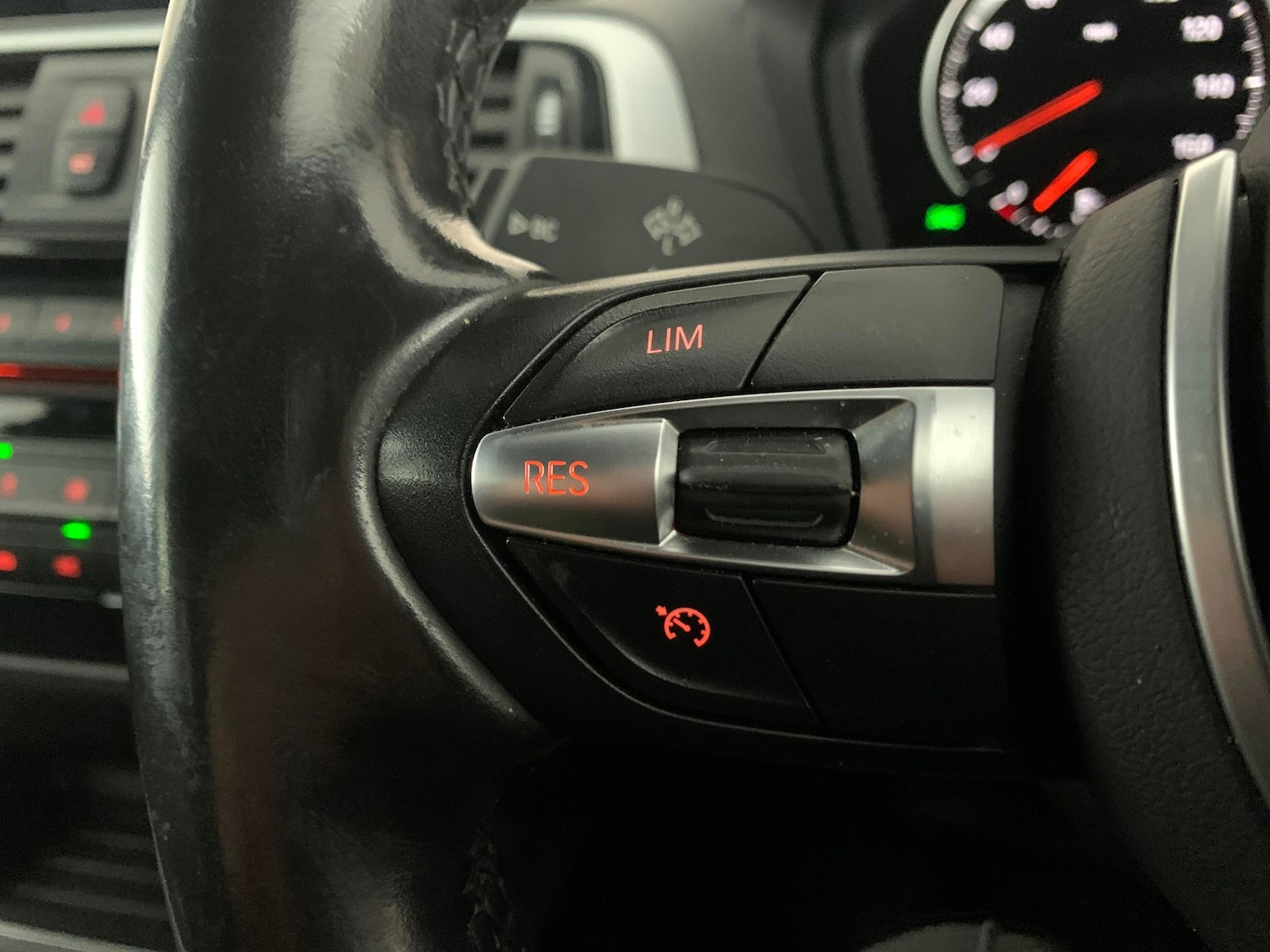 Used BMW 1 Series 2018 for sale - 76475419: Photo 20