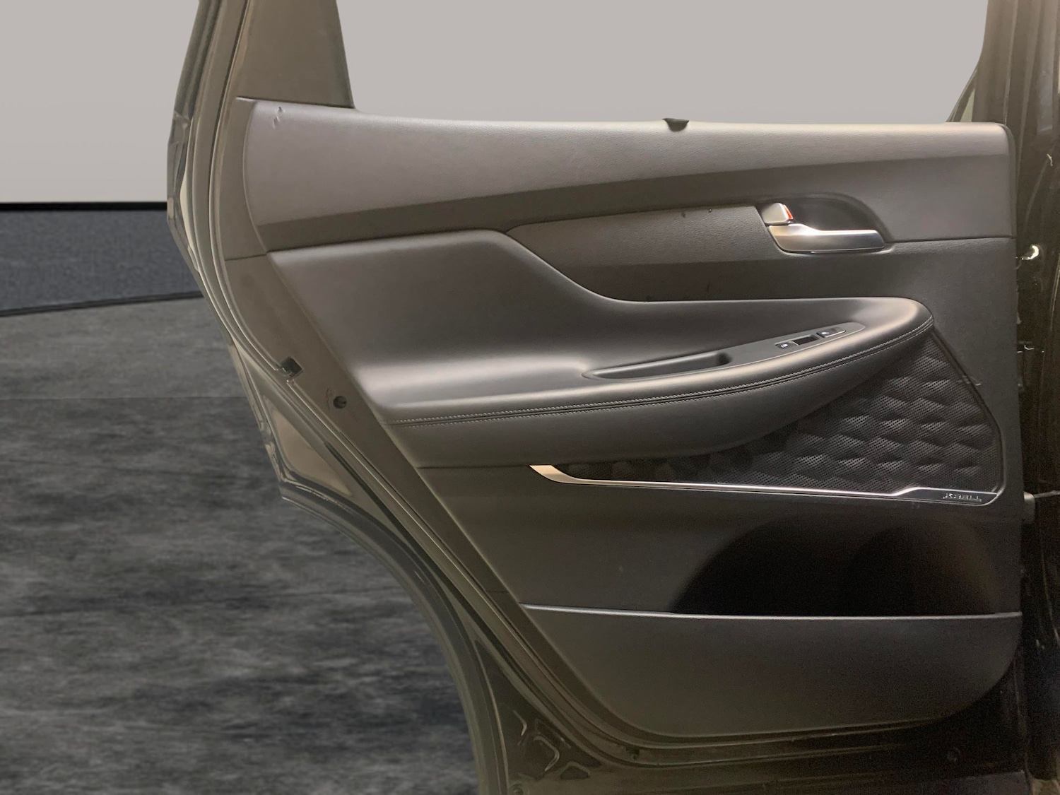 Used Hyundai Santa Fe 2023 for sale - 77413174: Photo 30