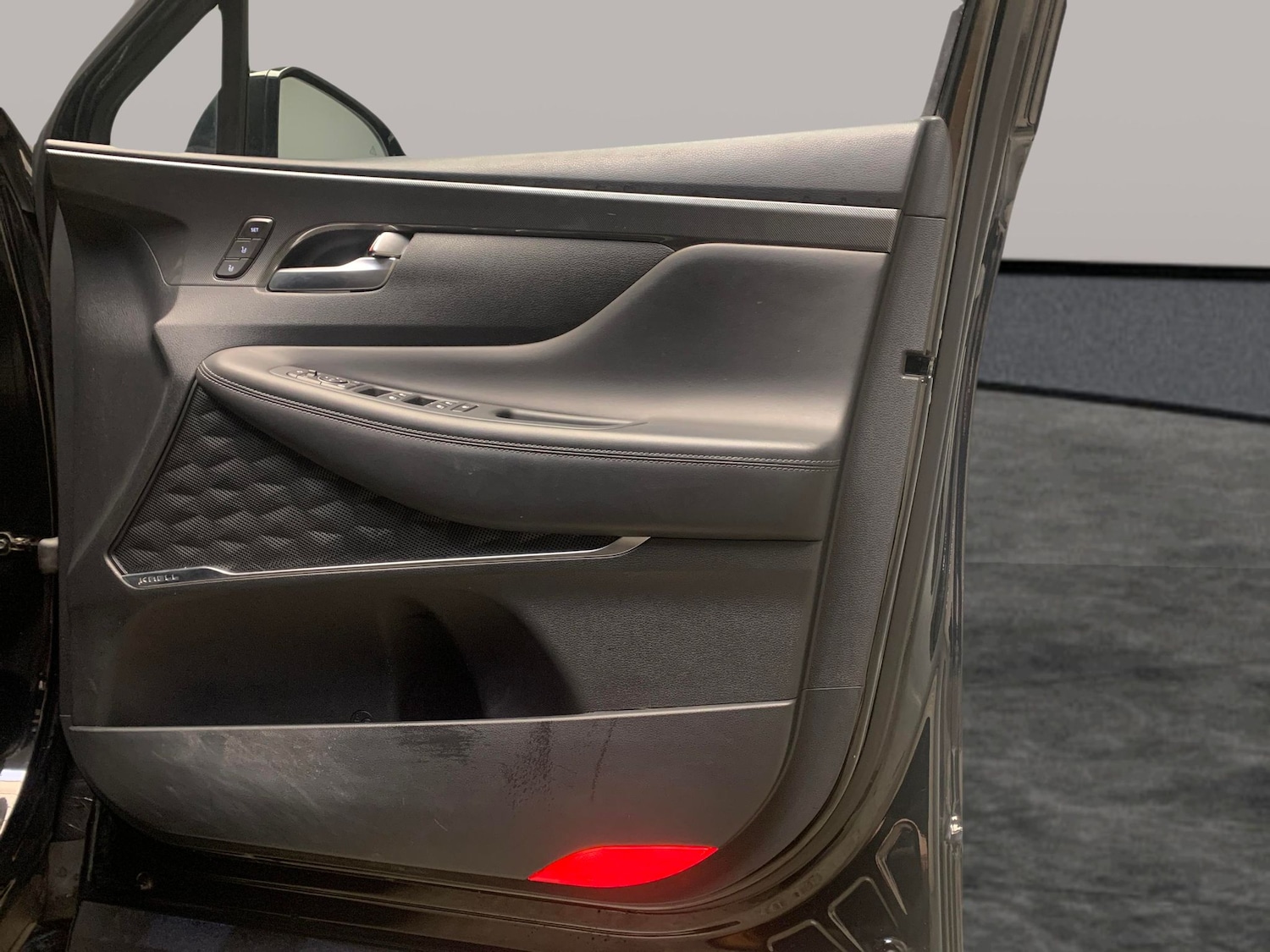 Used Hyundai Santa Fe 2023 for sale - 77413174: Photo 32