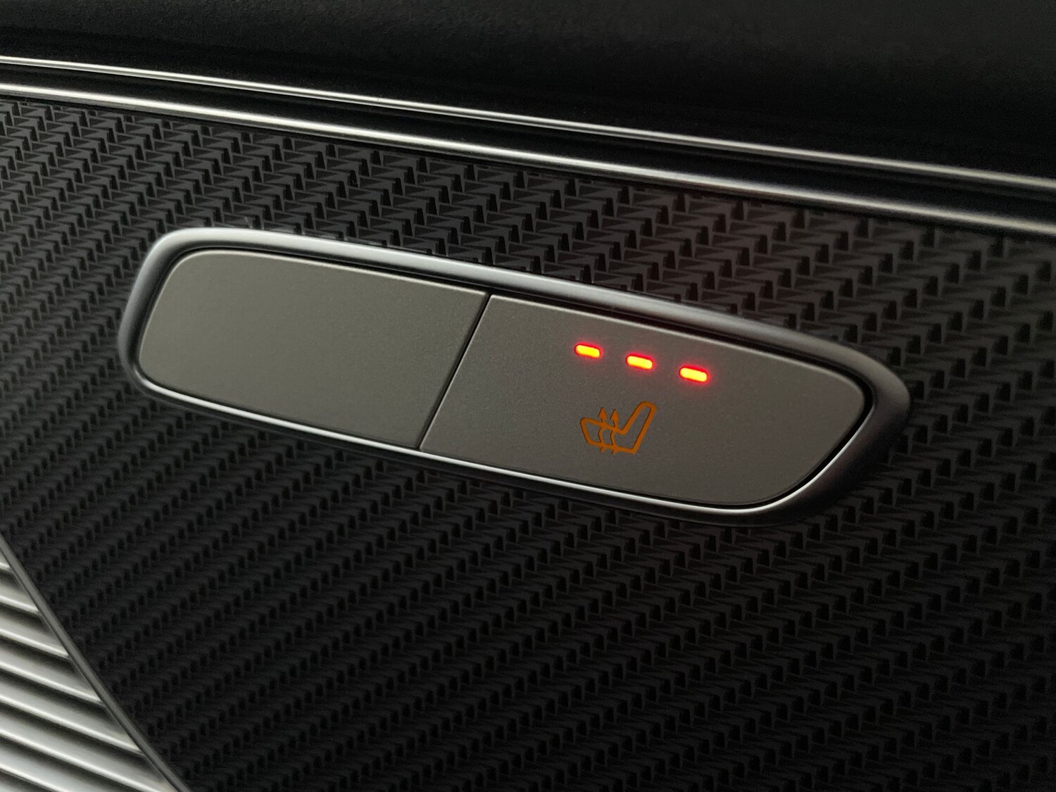 Used Mercedes-Benz EQC 2022 for sale - 77526494: Photo 24