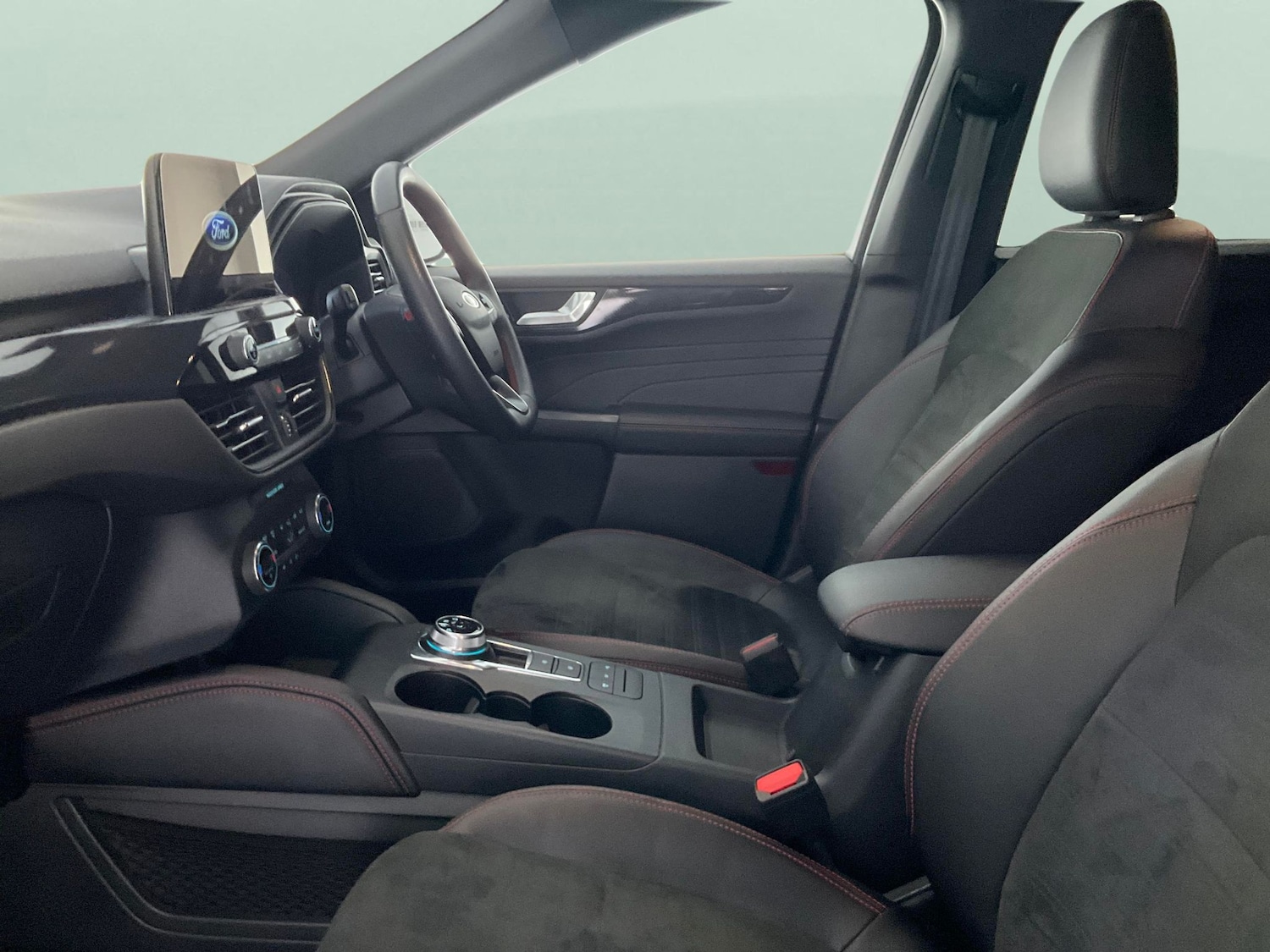 Used Ford Kuga 2022 for sale - 76980519: Photo 4