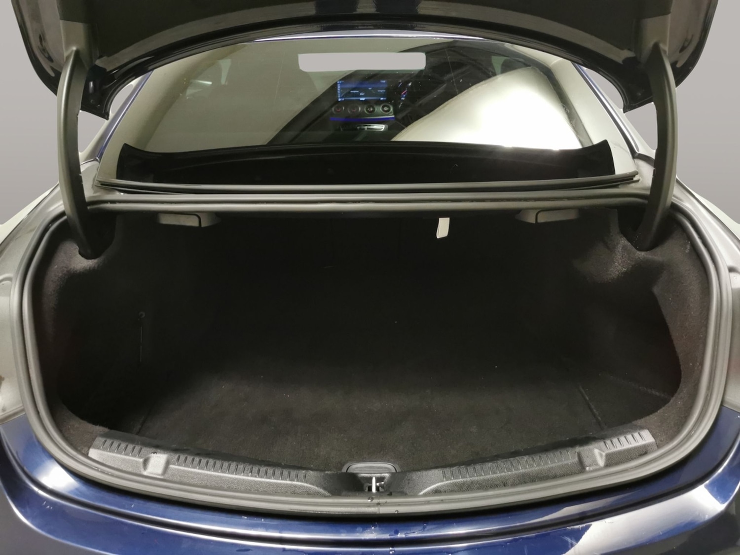 Used Mercedes-Benz E Class 2020 for sale - 77778245: Photo 33