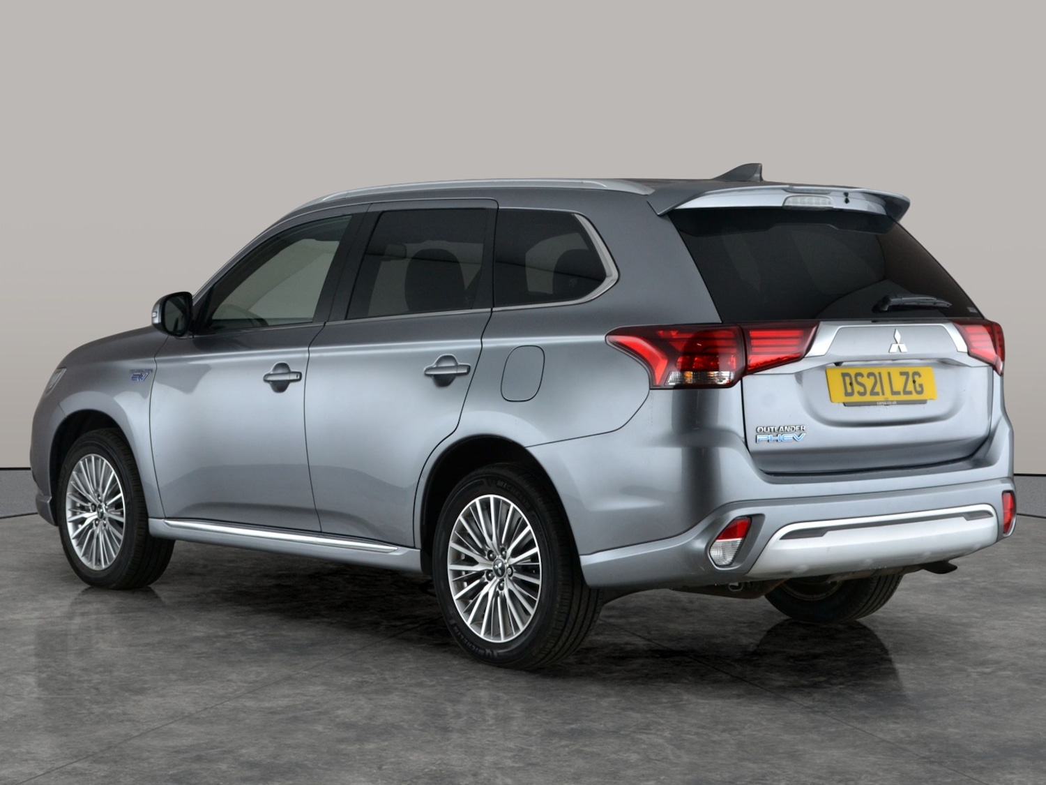 Used Mitsubishi Outlander 2021 for sale - 77043591: Photo 12