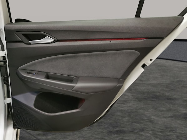 Used Volkswagen Golf 2022 for sale - 76310594: Photo 37