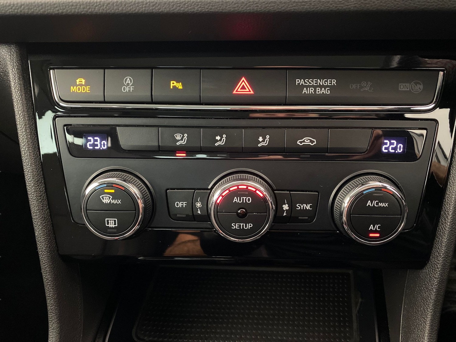 Used SEAT Leon 2018 for sale - 76353483: Photo 27